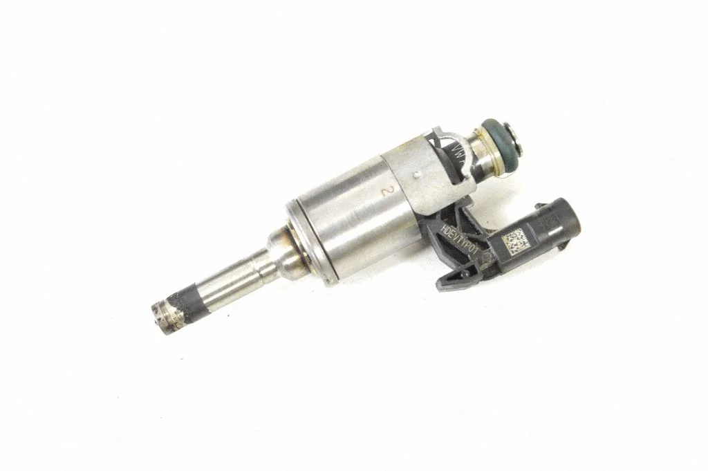Fuel injector – Volkswagen e-Golf (2014-)