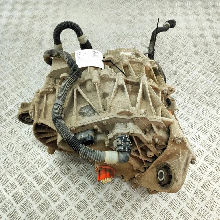 Engine P156107300A