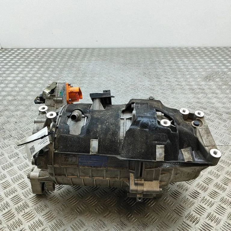 Silnik P1216757