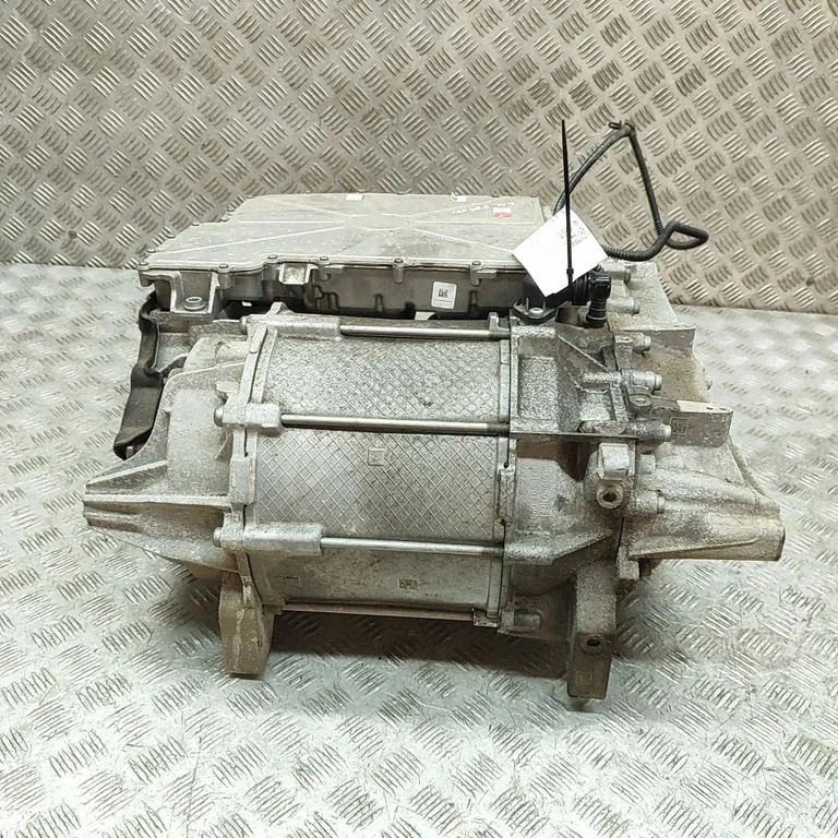 Silnik 1EA901153Q