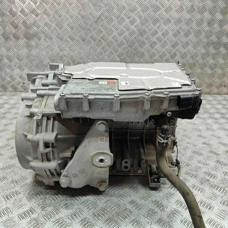 Dzinējs 0ET903052A