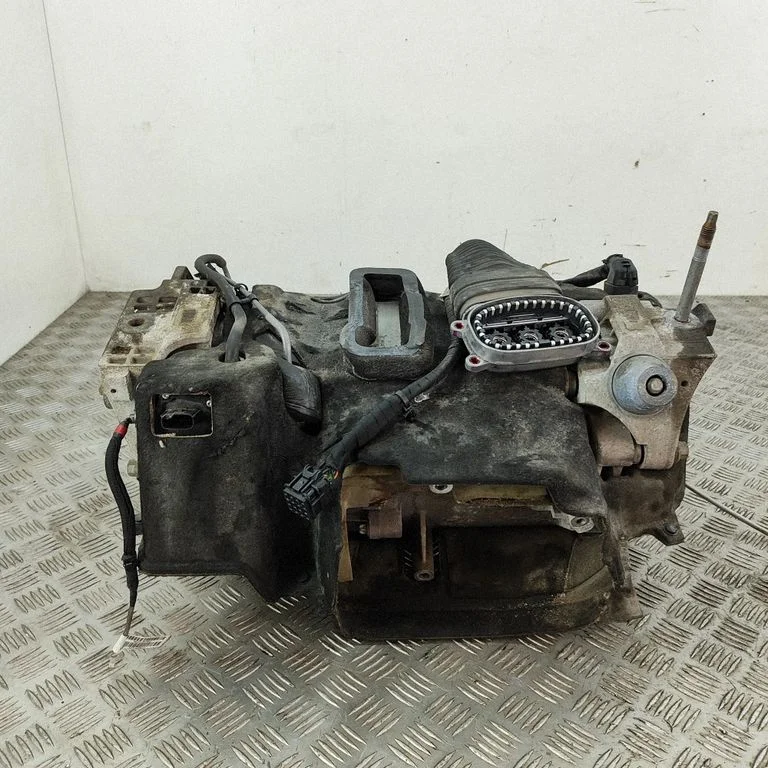 Engine J9D375762AG
