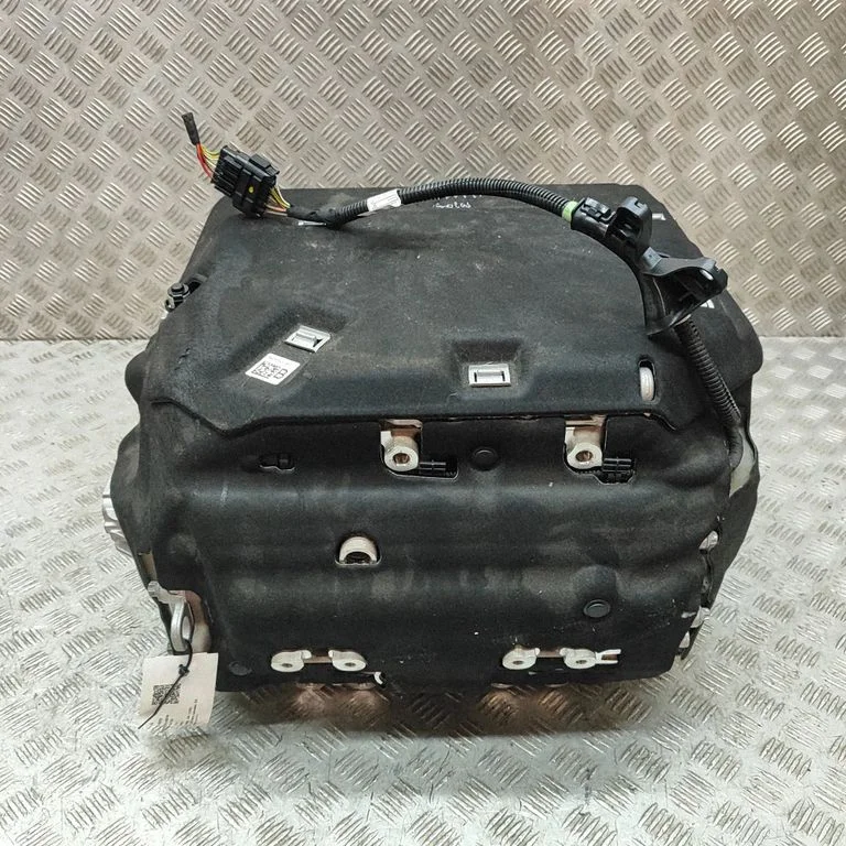 Silnik HA446B745