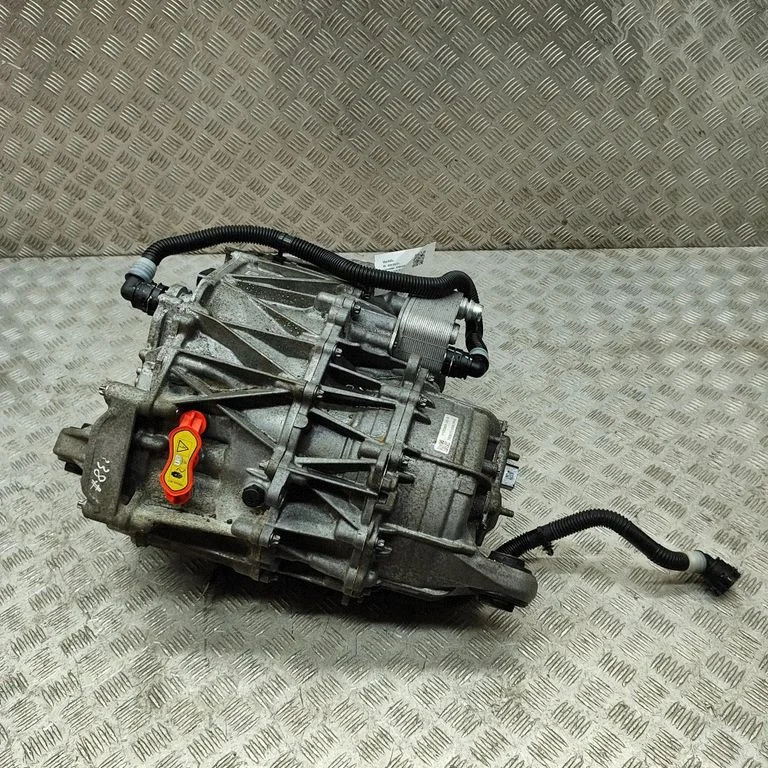 Engine 156107300A