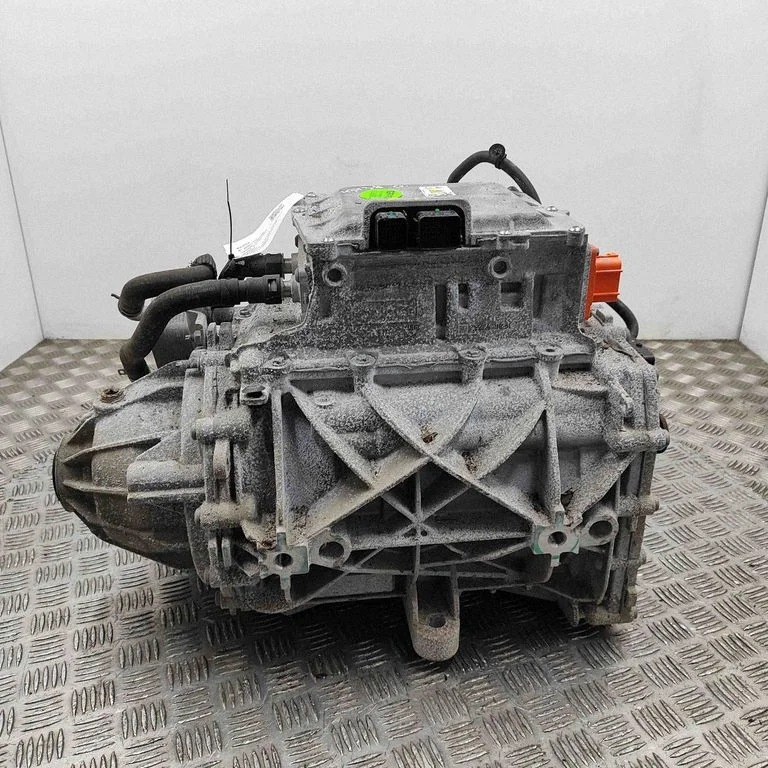Silnik LJ987P234AA
