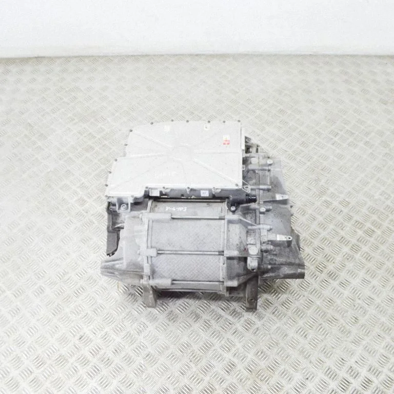Silnik 12E010001B