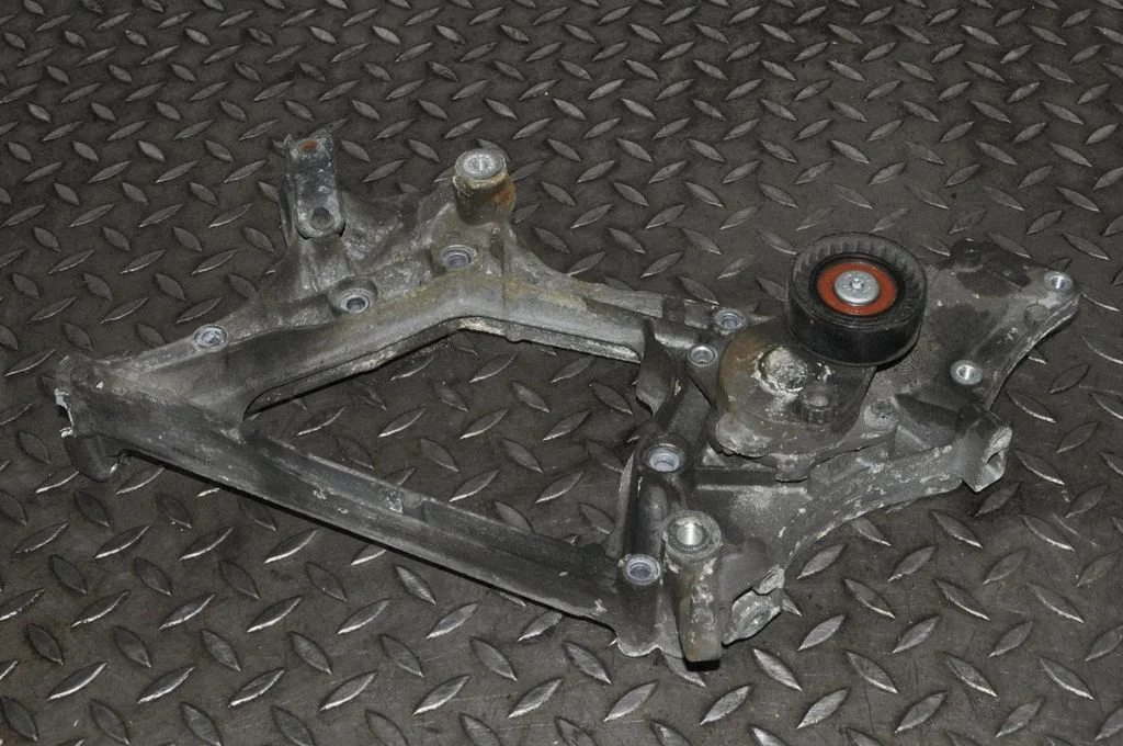 Generaatori kronstein – Mercedes-Benz Vito Viano W639 (2003-2014)