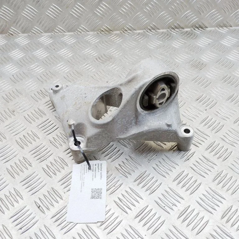 Dzinēja spilvens – Tesla Model Y (2020-)