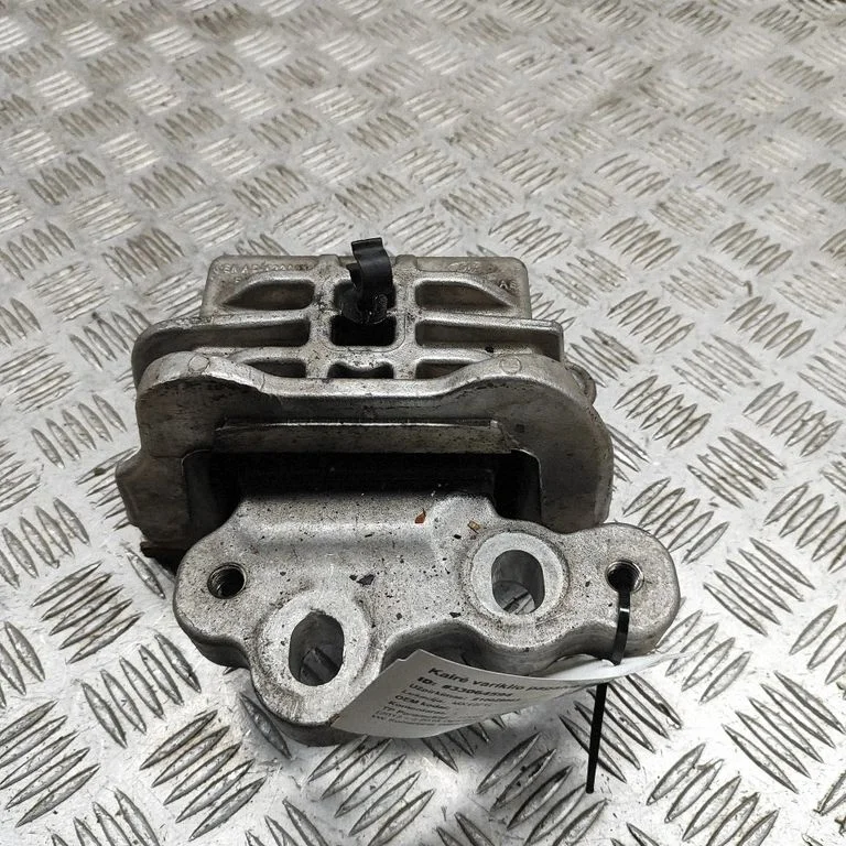 Dzinēja spilvens – Ford Transit Custom (2013-2023)