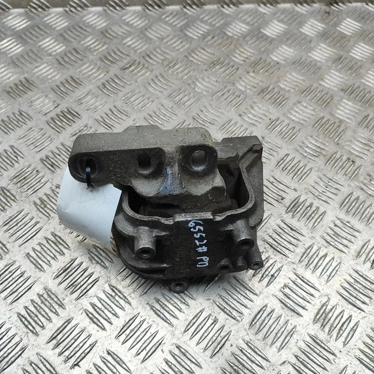 Dzinēja spilvens 1K0199262CR