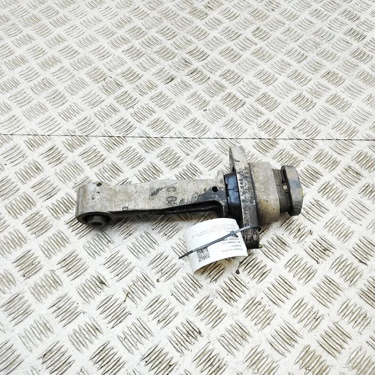 Dzinēja spilvens 21950C1600
