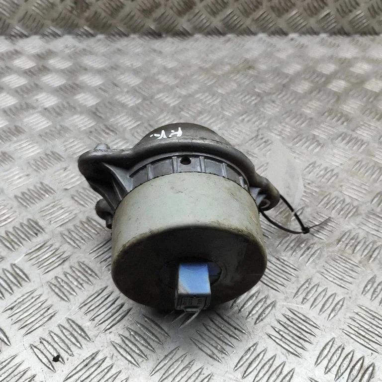 Dzinēja spilvens A2222405117