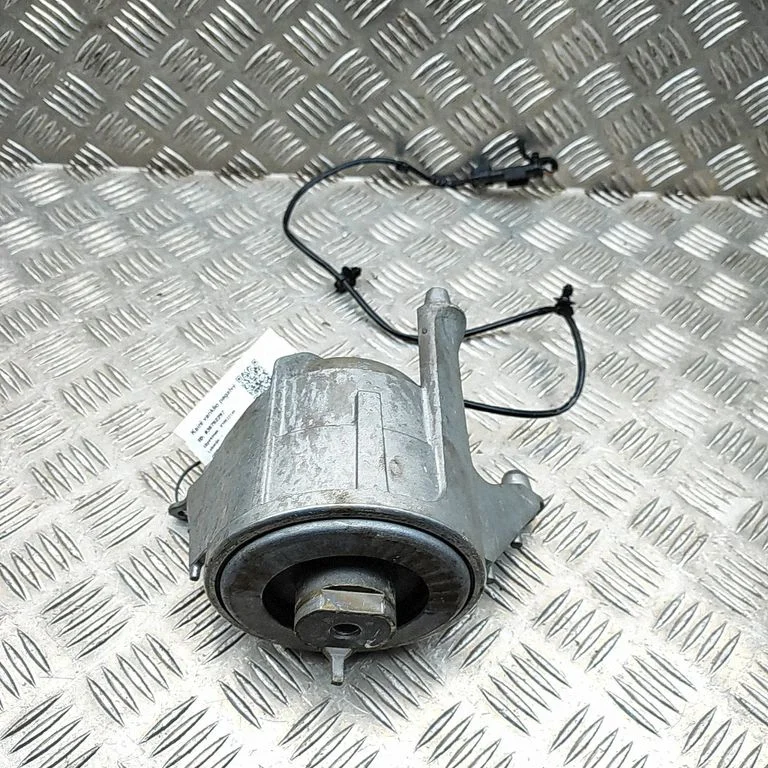 Dzinēja spilvens A2232401501