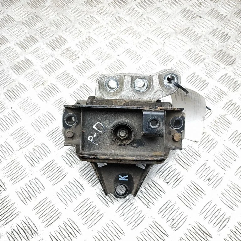 Dzinēja spilvens 1091A336