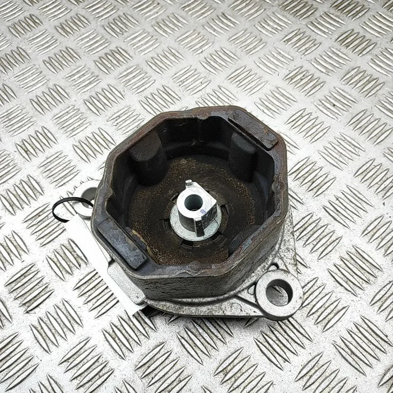 Poduszka silnika 31686296