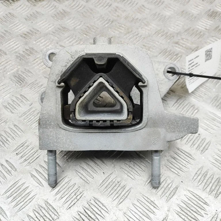 Dzinēja spilvens 9826551380