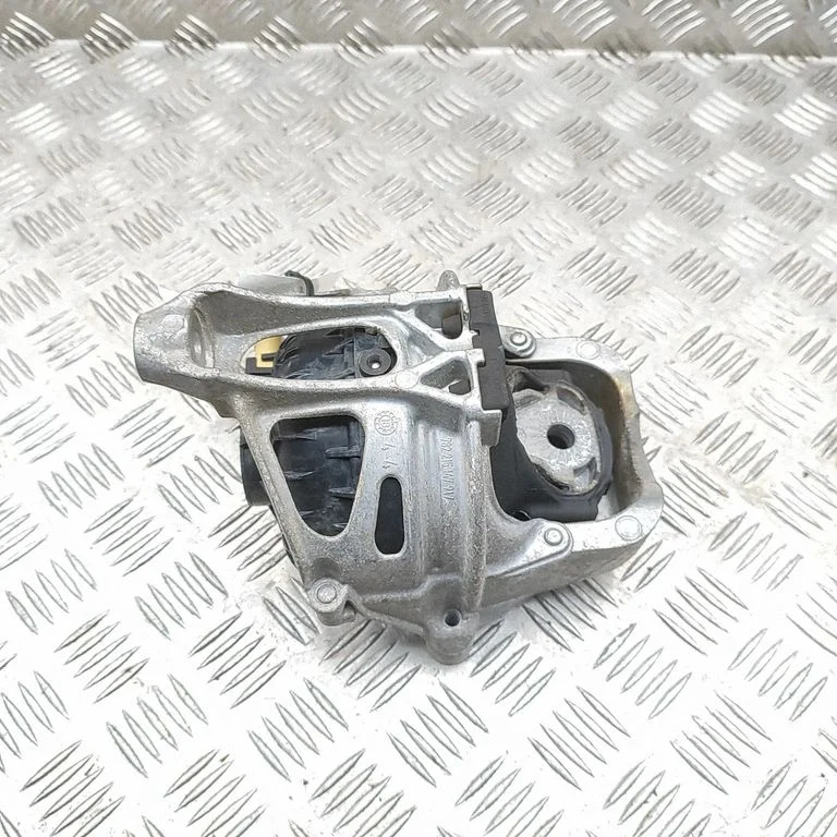 Dzinēja spilvens 4M0199372FM