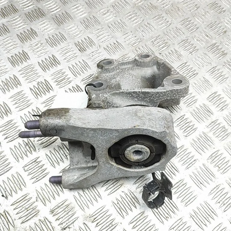 Mootoripadi G23060R020