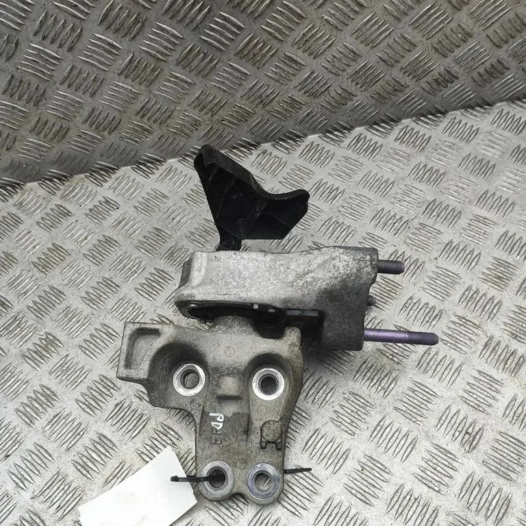 Mootoripadi G23210R020