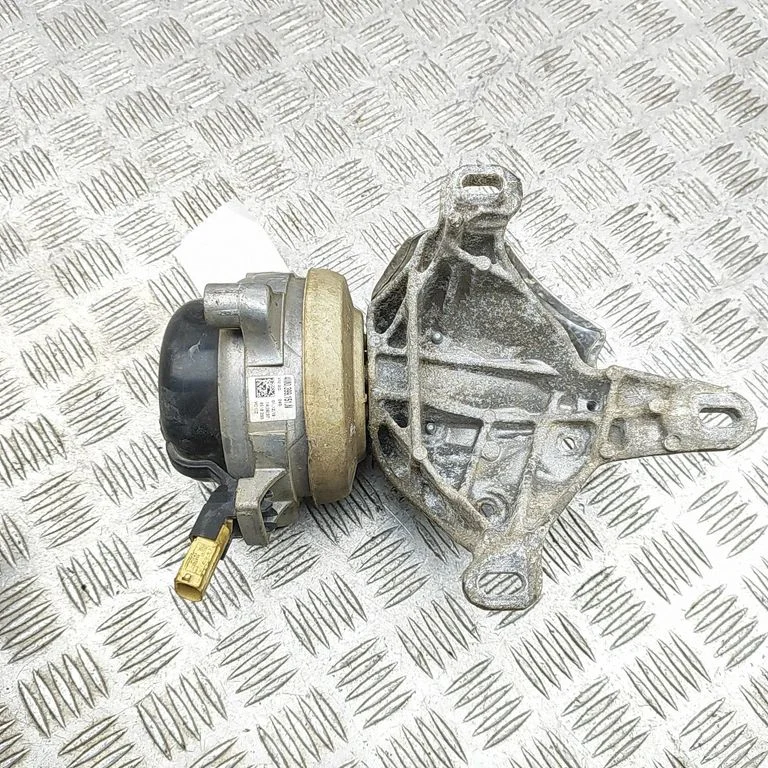 Poduszka silnika 4M0399151N