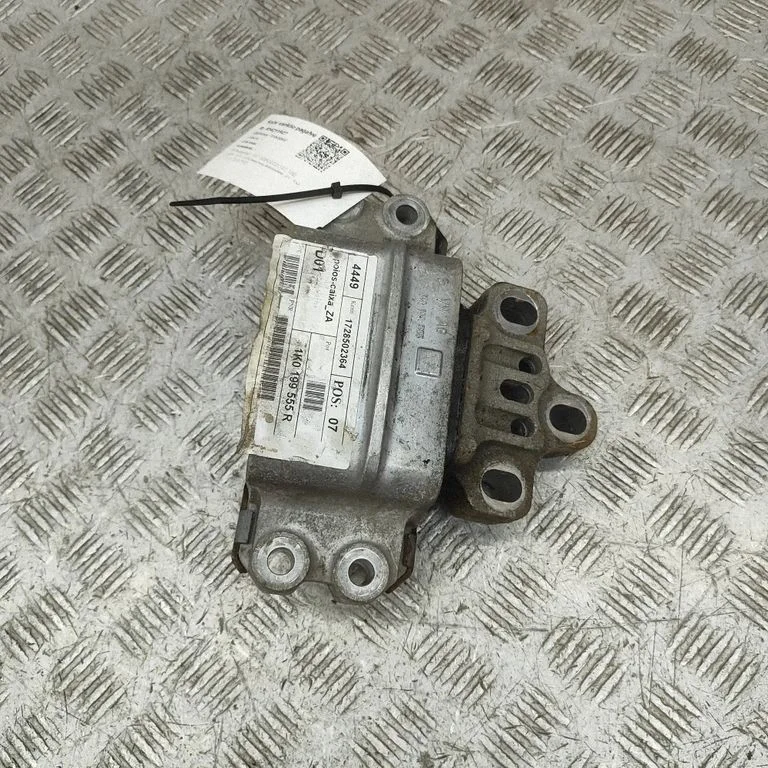 Dzinēja spilvens 1K0199555