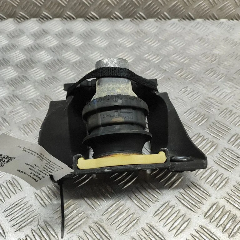 Engine mount bracket – Volvo XC60 (2017-)