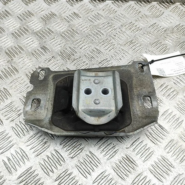 Dzinēja spilvens 9813699680