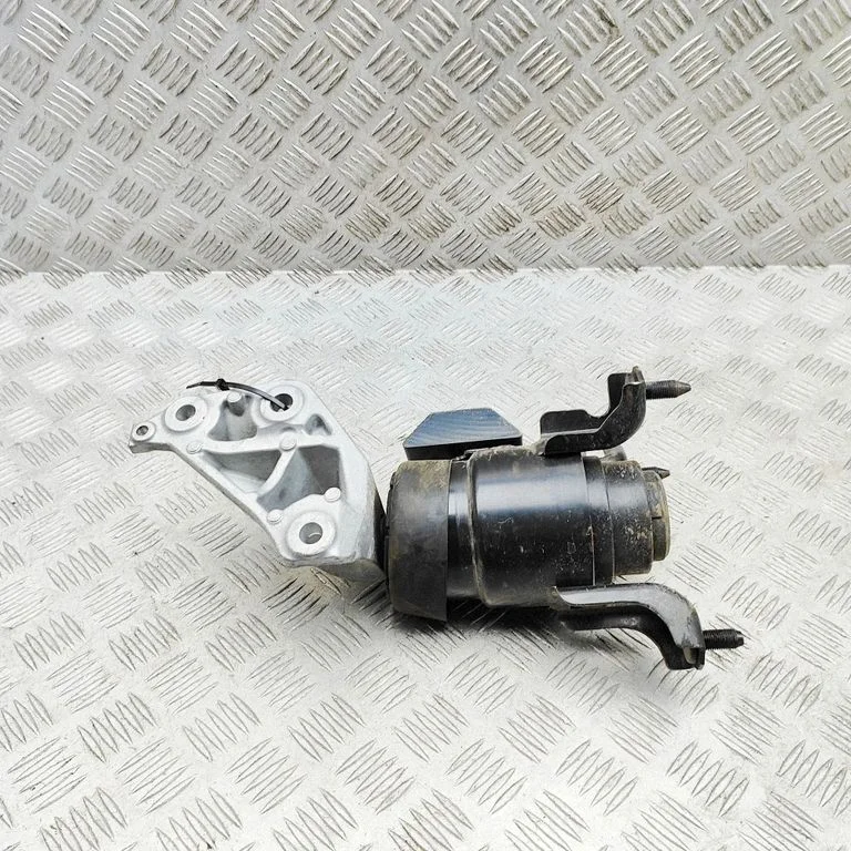 Engine mount bracket 1237125180