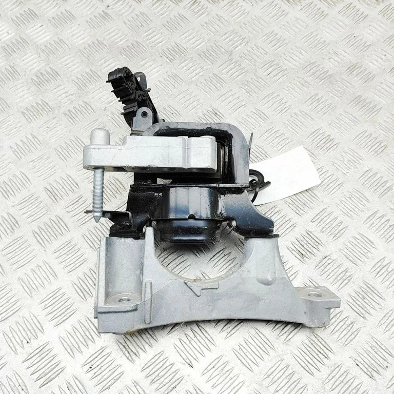 Engine mount bracket 1230525050