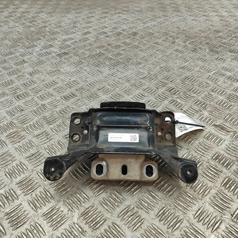 Dzinēja spilvens 5Q0199555BH