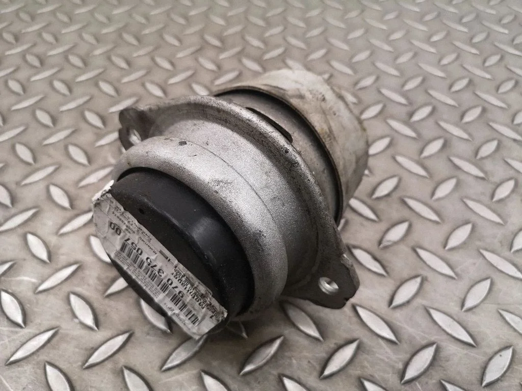 Engine mount bracket 97037505700