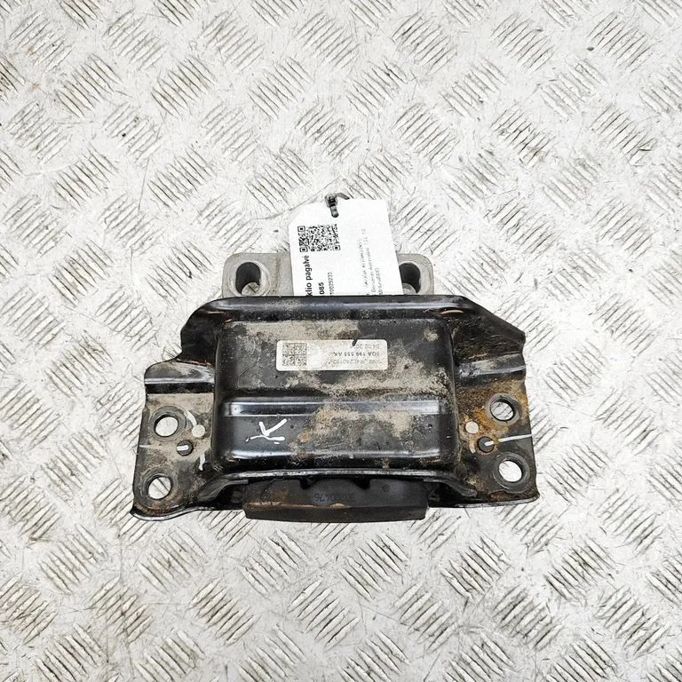 Engine mount bracket – Skoda Kodiaq (2017-2024)