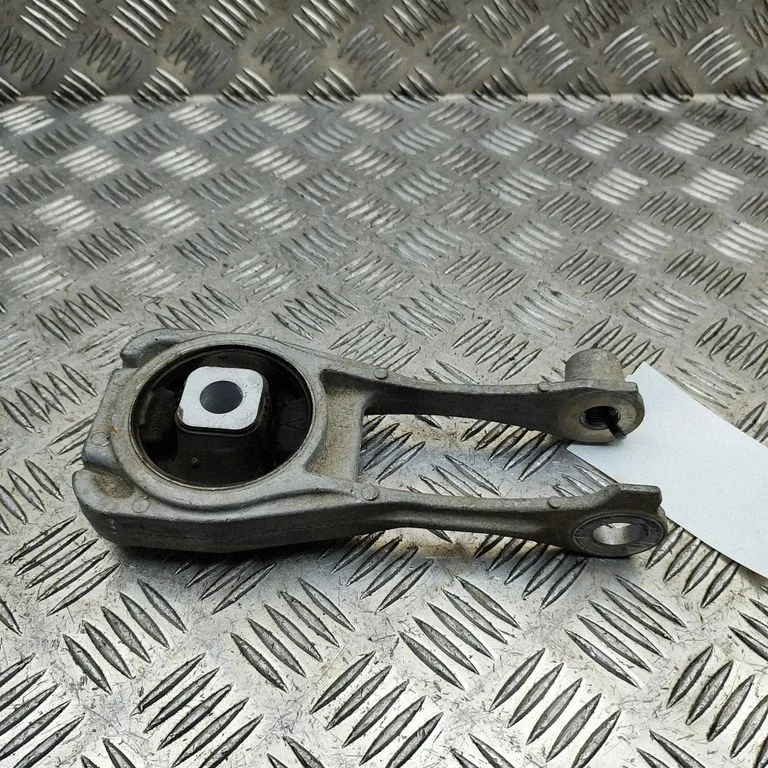 Dzinēja spilvens 12363F3060