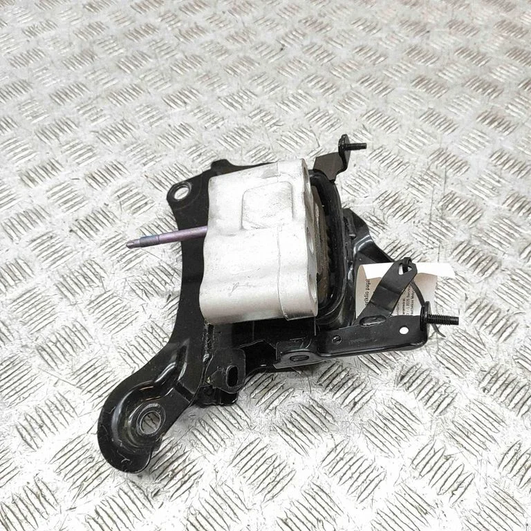 Engine mount bracket 1237224090