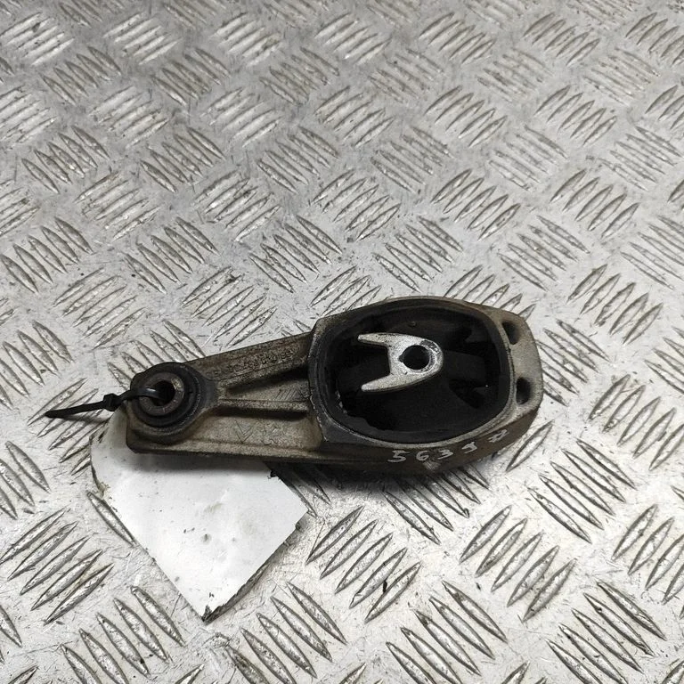Engine mount bracket 9802483780