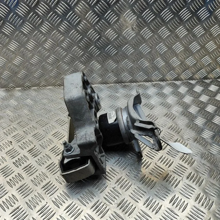 Engine mount bracket BJ326F012AB