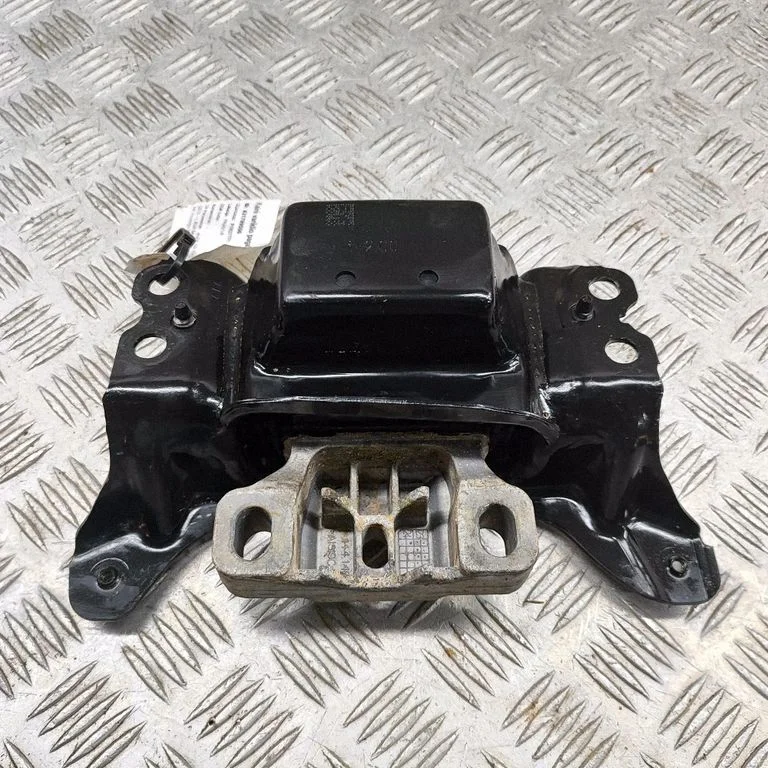 Engine mount bracket 5Q0199555AB – Audi SQ2 GA (2017-)