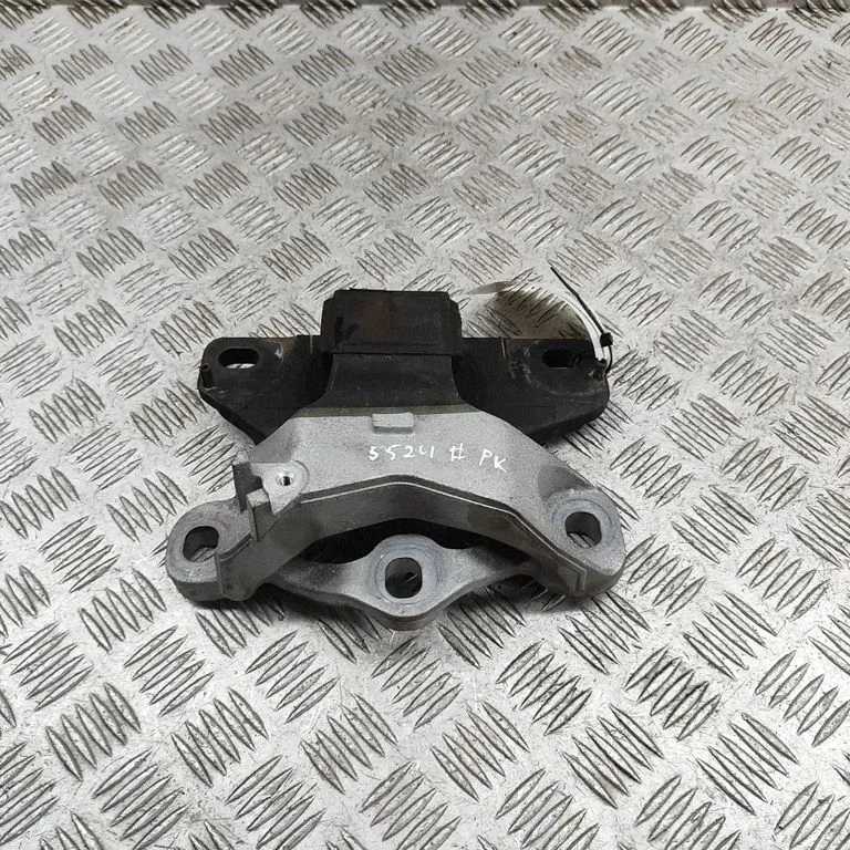 Dzinēja spilvens BHAG39070