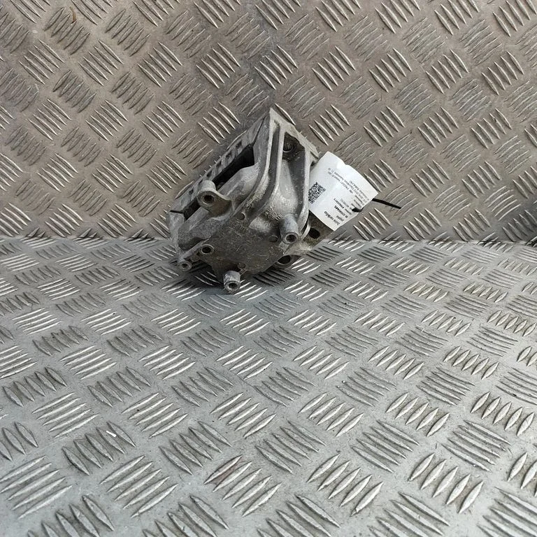 Dzinēja spilvens 1K0199262