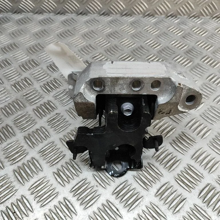 Dzinēja spilvens 1230625040