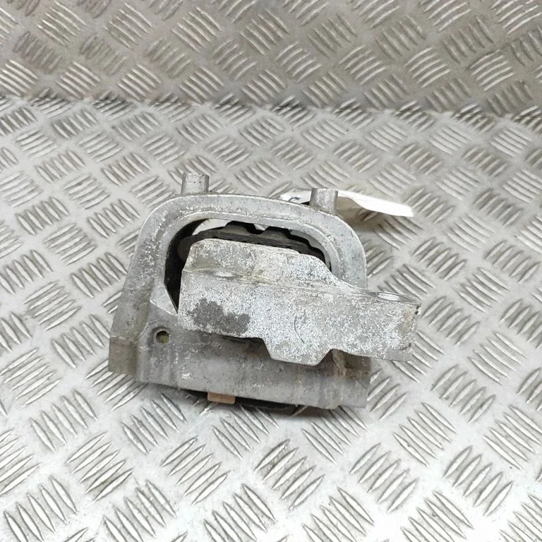 Dzinēja spilvens 5Q0199262DF