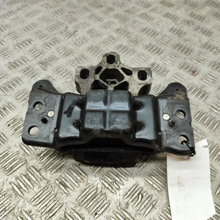 Engine mount bracket 5Q0199555BJ – Audi SQ2 GA (2017-)