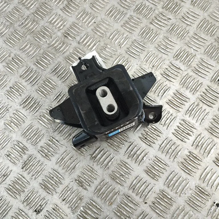 Dzinēja spilvens 21870A0000