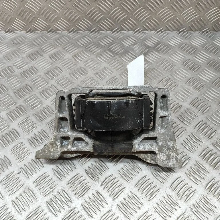 Engine mount bracket 7M516F012YA