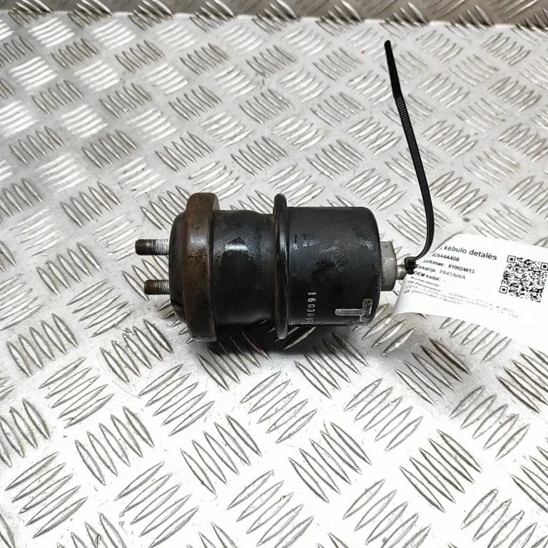 Dzinēja spilvens 41022AL010