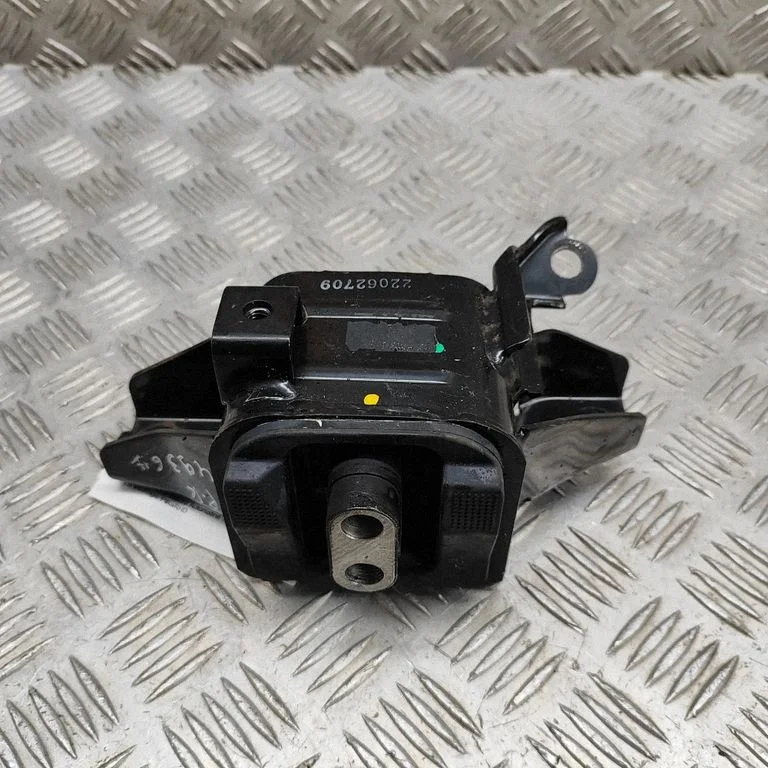 Dzinēja spilvens 21870K4000