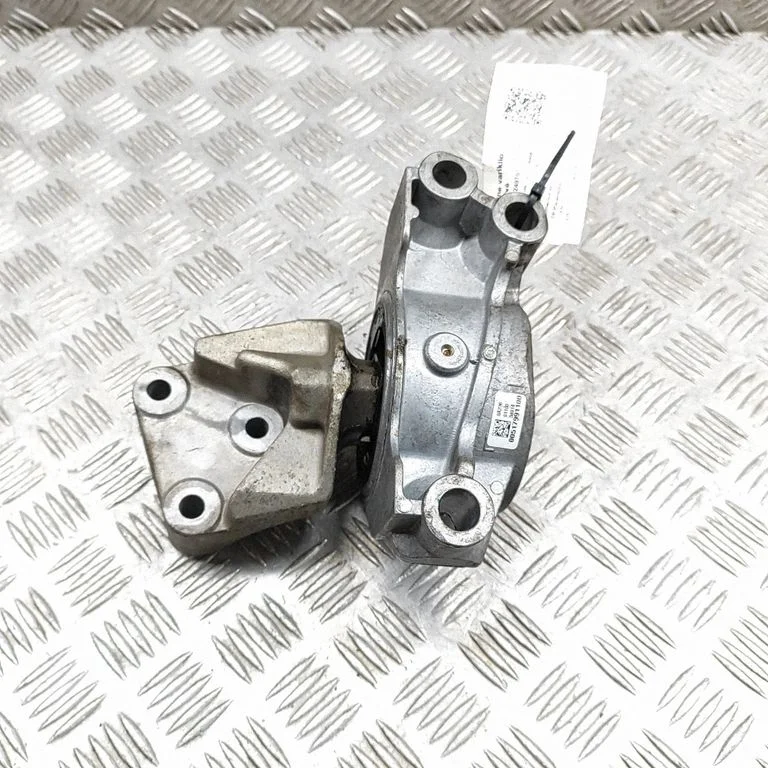 Dzinēja spilvens – Fiat Doblo (2010-2022)