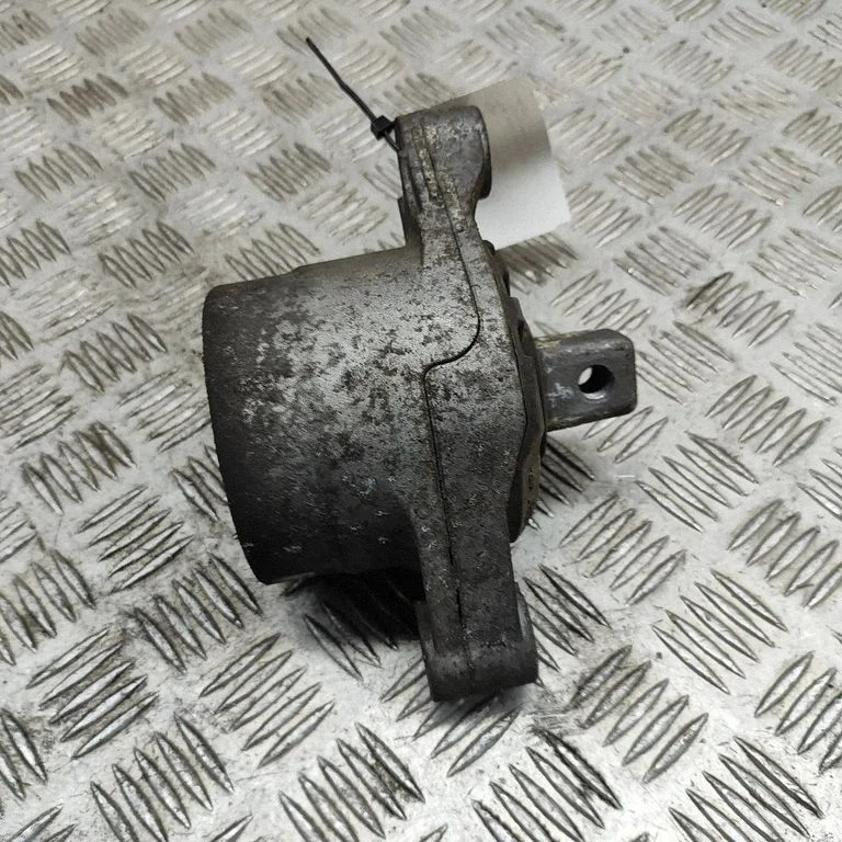 Dzinēja spilvens 6700048710