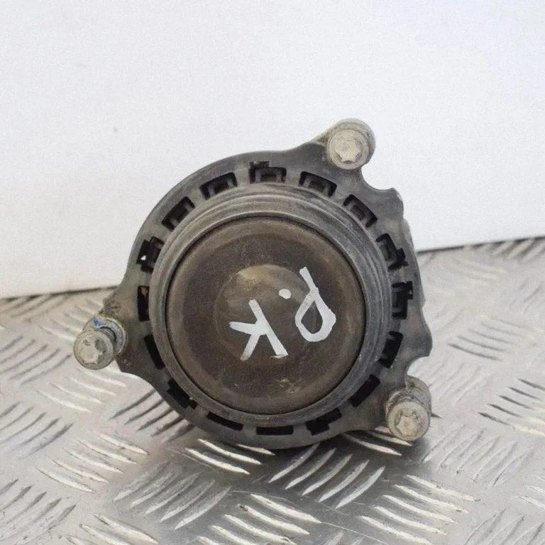 Poduszka silnika – BMW Seria 3 F30 F35 F31 (2012-2018)