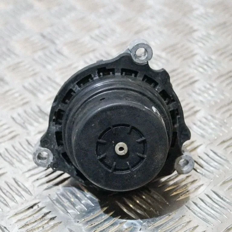 Dzinēja spilvens 4098743